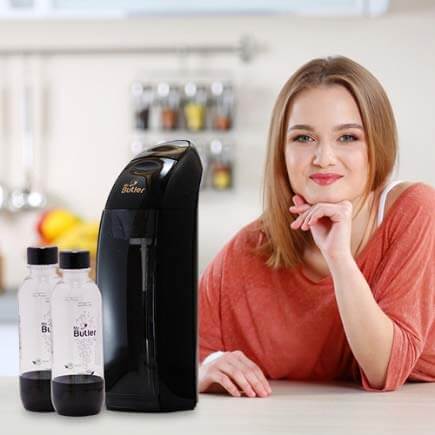 Mr. Butler Italia home carbonation appliance in black with pressurized CO2 cylinder and durable 500ml soda bottle