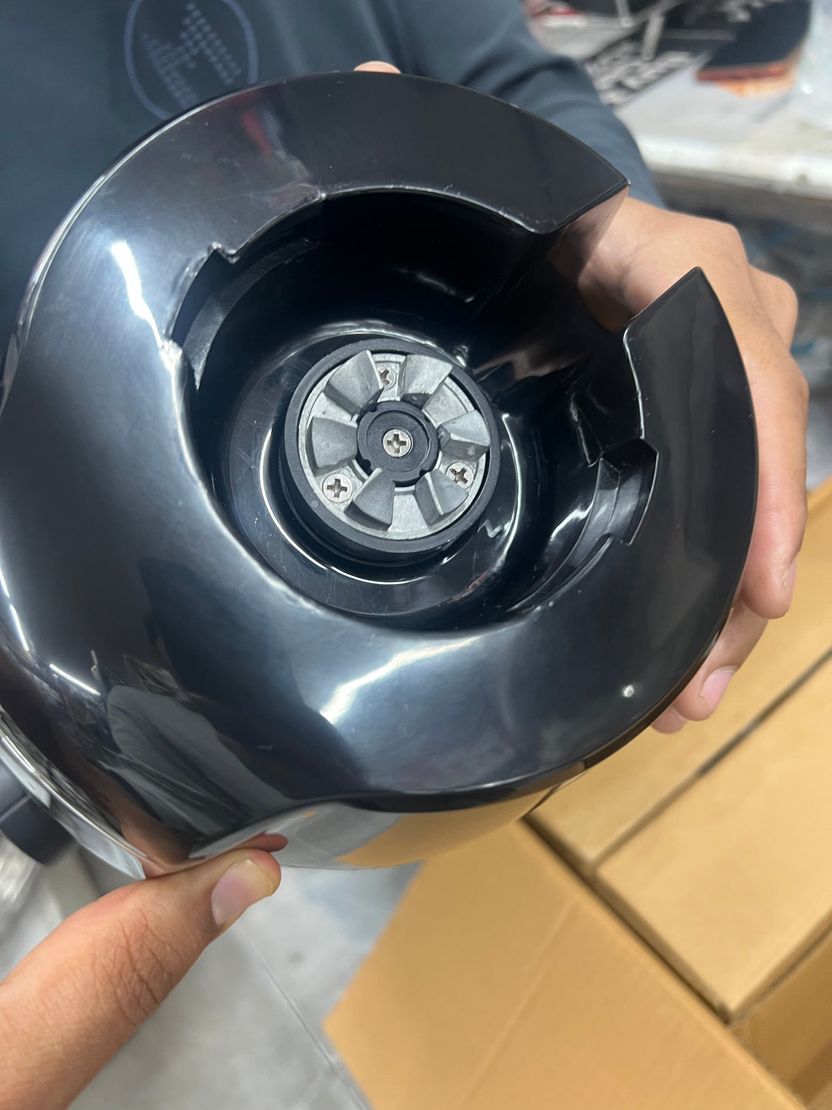 Bosch TrueMixx Style Mixer Grinder MGM8856DIN 1000 Watts (Black) with Metallic jar coller