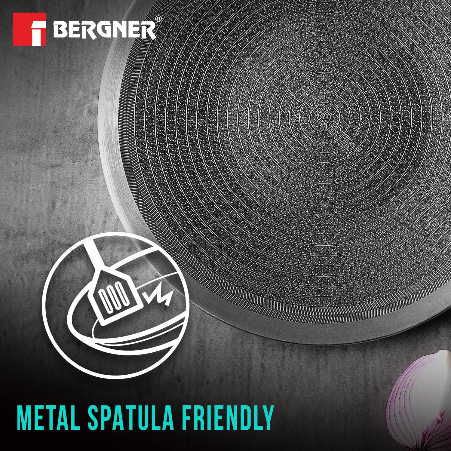 BERGNER non-stick tawa with golden roti demonstrating superior cooking performance