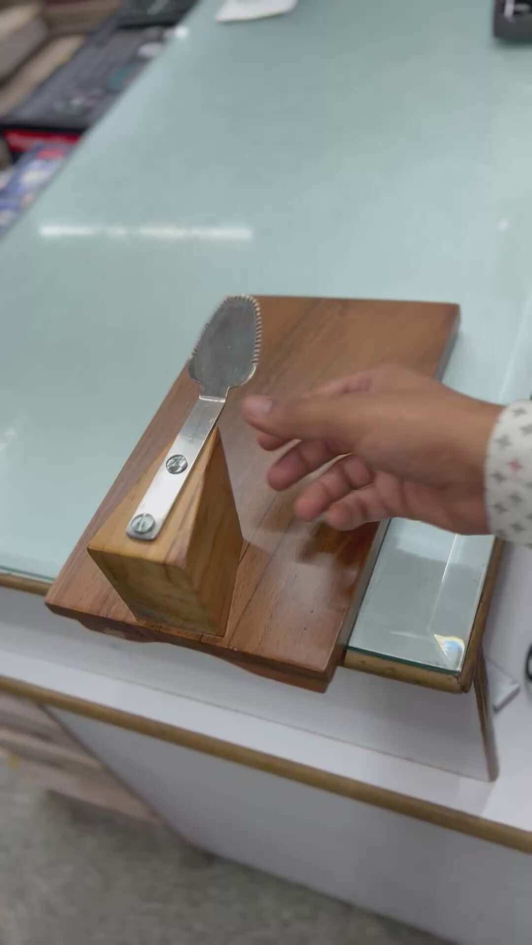 KVG Wooden Coconut Scraper Villi - Table Top Model