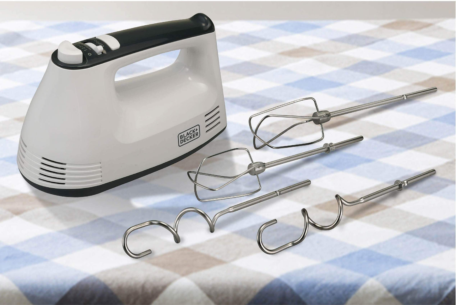 Black+Decker M350 300-Watt Hand Mixer (White/Grey) - KITCHEN MART