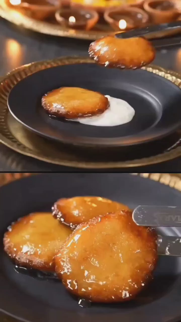 Preethi Valentino Glass Top 3 Burner Gas Stove, Manual Ignition, Black